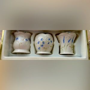 LENNOX THREE PIECE ORDER SET - NEW IN PACKAGE